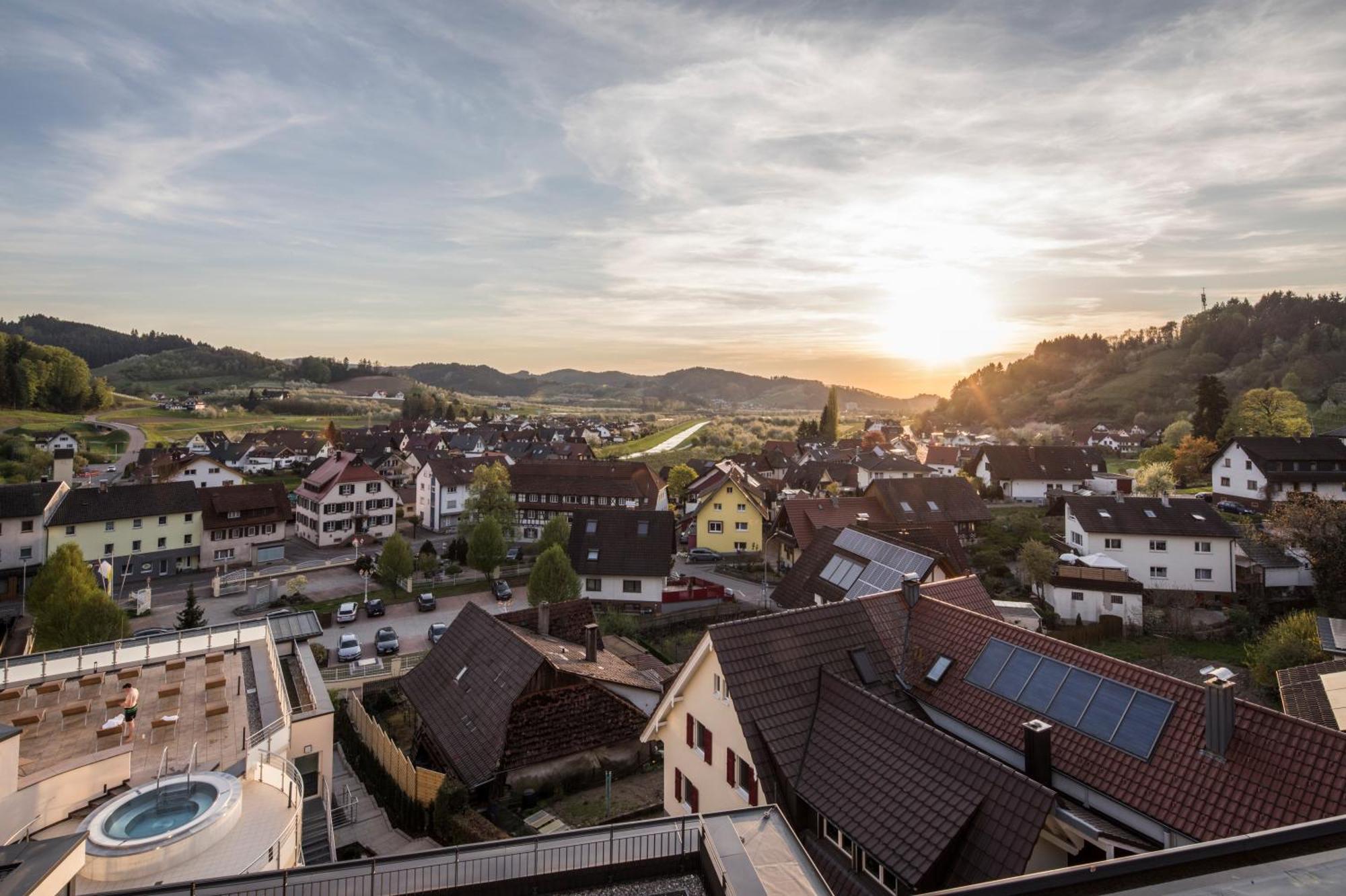 Sonnenhof Hotel & Spa Lautenbach Екстер'єр фото