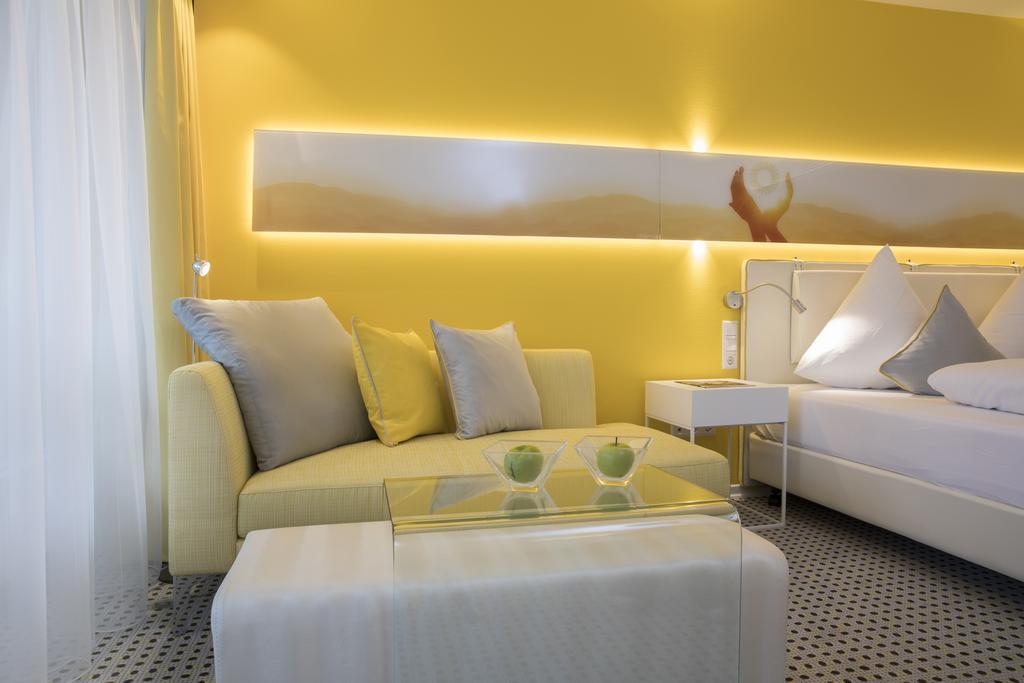 Sonnenhof Hotel & Spa Lautenbach Екстер'єр фото